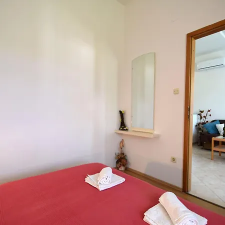 Tavcar2 Mit Eigenem Balkon By Interhome Apartment *