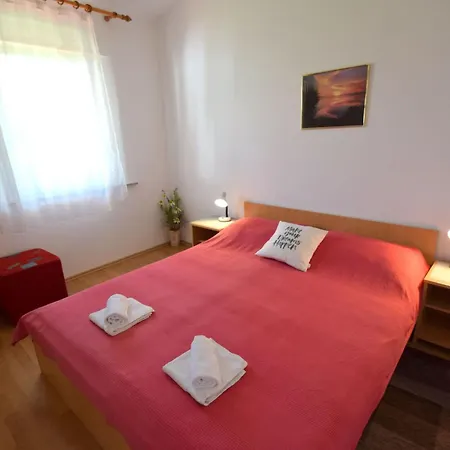 Tavcar2 Mit Eigenem Balkon By Interhome